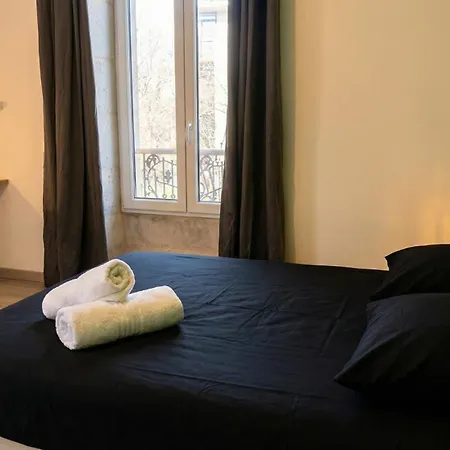T5 Centre-ville نيم